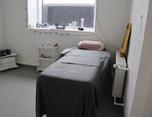 Negle salon med fantastisk placering i København