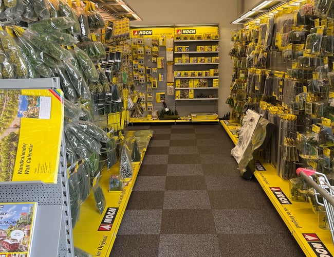 Er du vild med modeltog og plastbyggesæt?