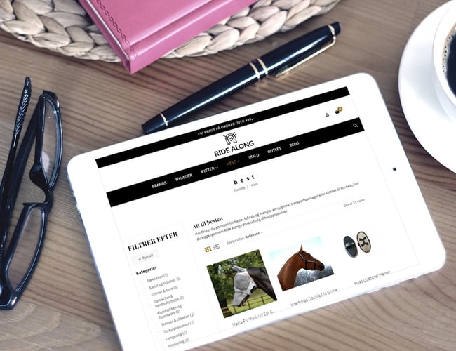 RideAlong.dk - Webshop med udstyr til hest og rytter - Produktavancer på 40-50%.
