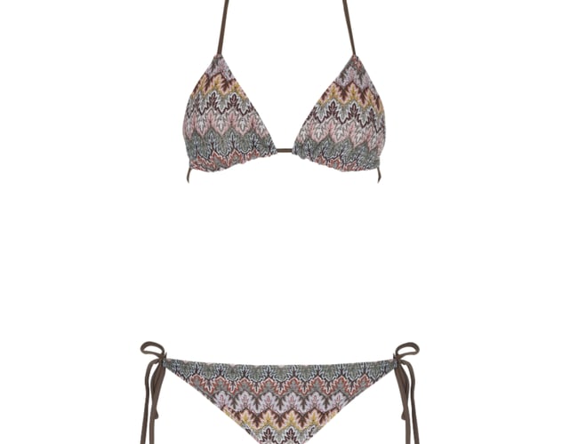 Varelager med flotte bikini- og accessories