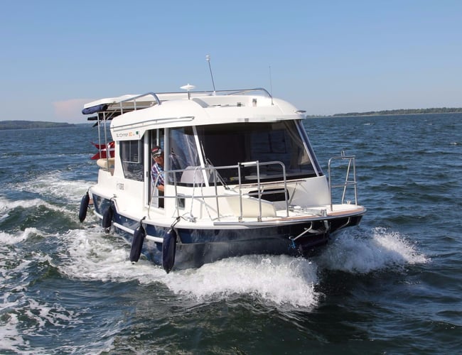 Unikt luksus bådudlejningsfirma med faste havnepladser