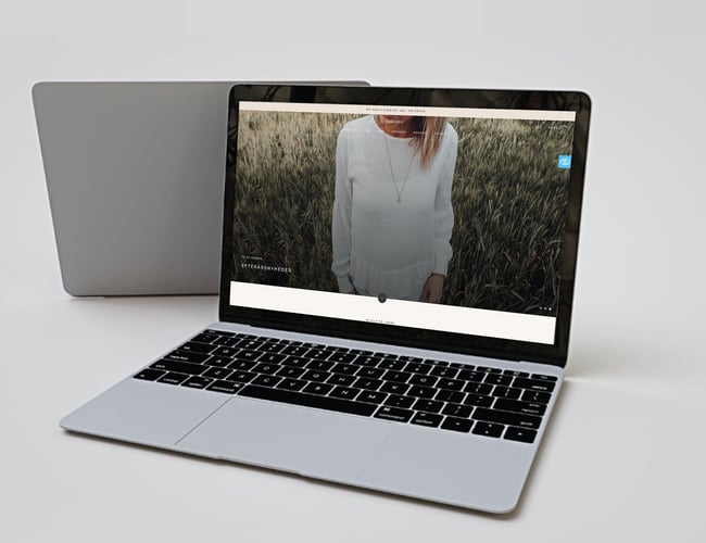 chrispii.dk - Lækker webshop der forhandler tøj, smykker og sko til de modebevidste kvinder