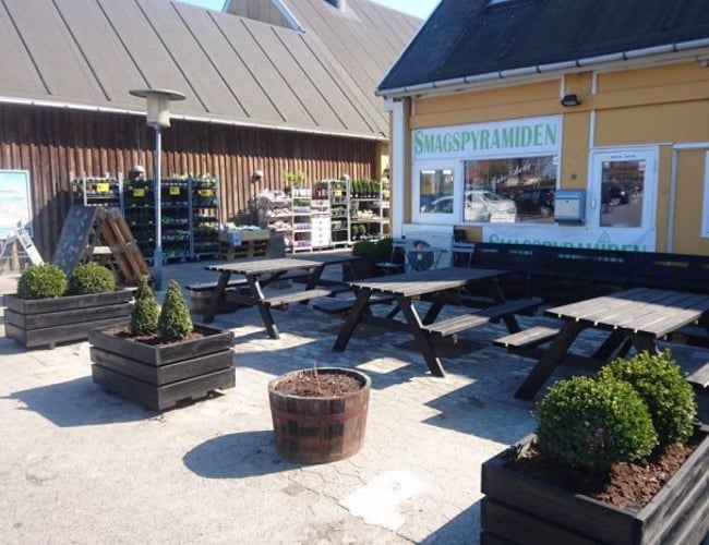 Sandwich, bagel, burger & Salater Takeaway, Farum - oms. over 2 mio.pr. år - god beliggenhed