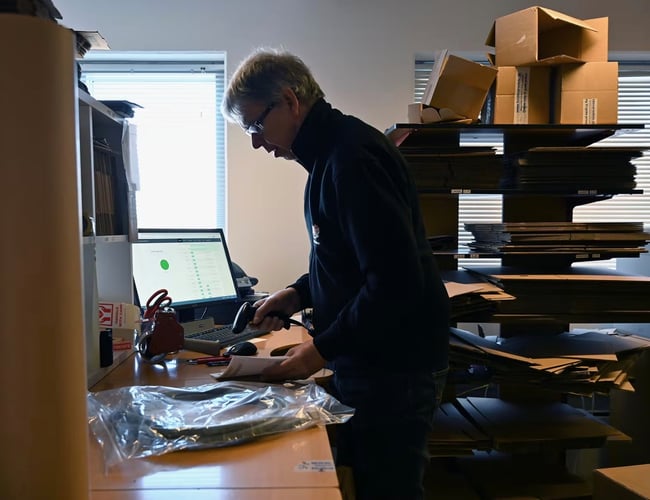 Hvidevaredele.dk - salg af reservedele til hårde hvidevarer - Omsætning 2021: 2.712.427 kr. 