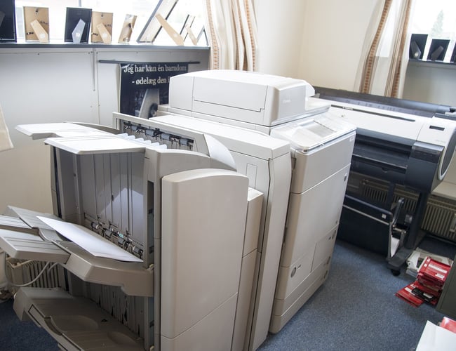 Fotobutik med fotooptagelse og print af fotos samt fotokopiering