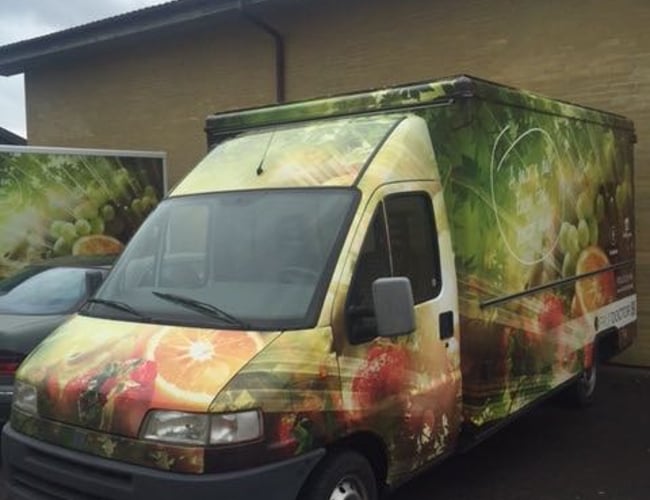 Velholdt og fødevaregodkendt Food Truck til salg. 