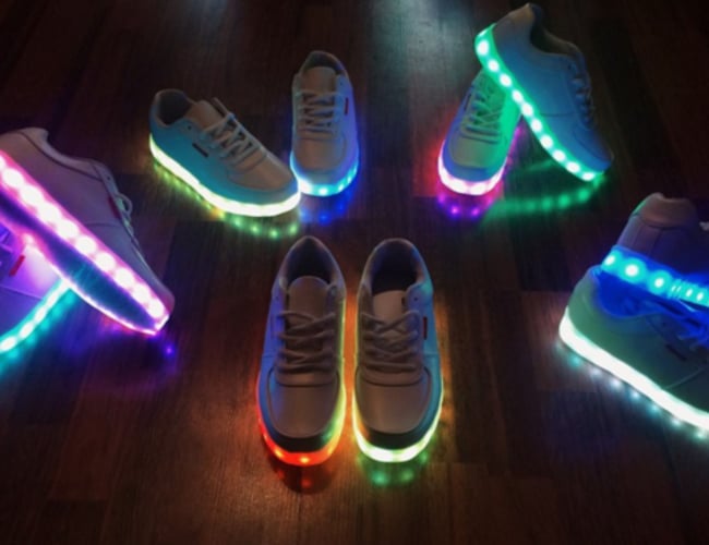 Smartsneakers.dk - Webshop af innovative sko til alle aldre med omsætning på over 1.2 millioner