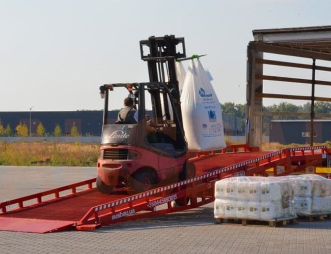 Fremragende mobil læsserampe AUSBAU direkte fra producenten 