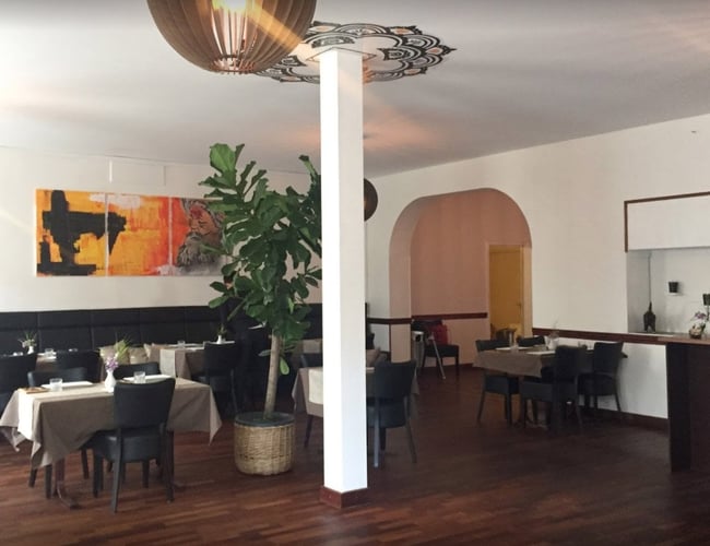 Moderne restaurant/Café - Daglig Omsætning: 7-8.000,- kr. -  Fredensborg