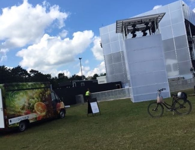 Velholdt og fødevaregodkendt Food Truck til salg. 