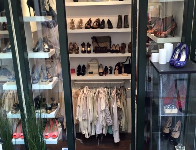 Swapamok.dk - Luksus Genbrugsbutik ved Strøget i Kbh. - med tilhørende ApS