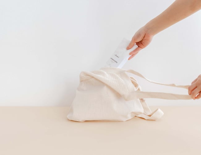 PRISEN REDUCERT  - varelager inkluderet -  Etableret webshop med bæredygtige produkter sælges.