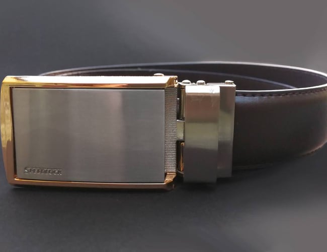 Webshop med salg af bælteserie i egen design - Omsætning 200.000 kr - Aktiv siden 2016