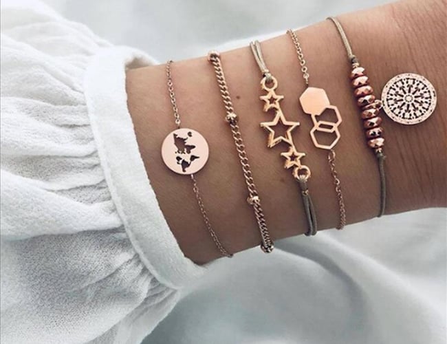 Flot smykkewebshop med unikke designs og klar til omsætning