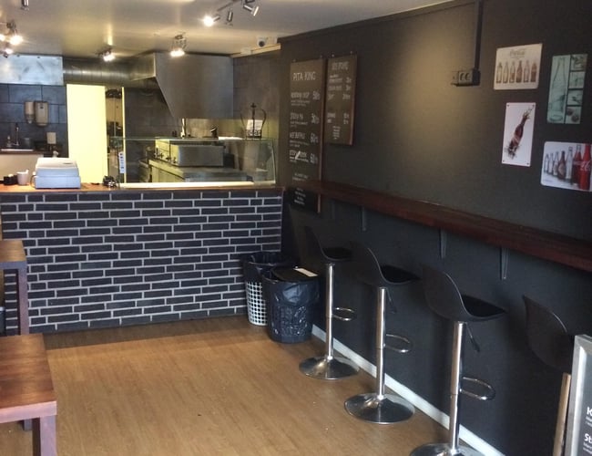 Pita King - Pita bar i Horsens sælges - Overfor byens mest besøgte bar (Jagtbar) - Resultater før renter er 36.927,70 kr.