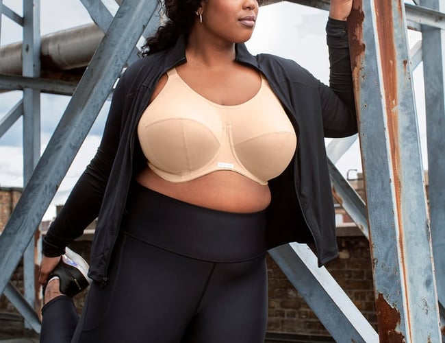 Webshop - salg af lingeri - Omsætning 2022 (ekskl. moms): 1.701.666,- kr.