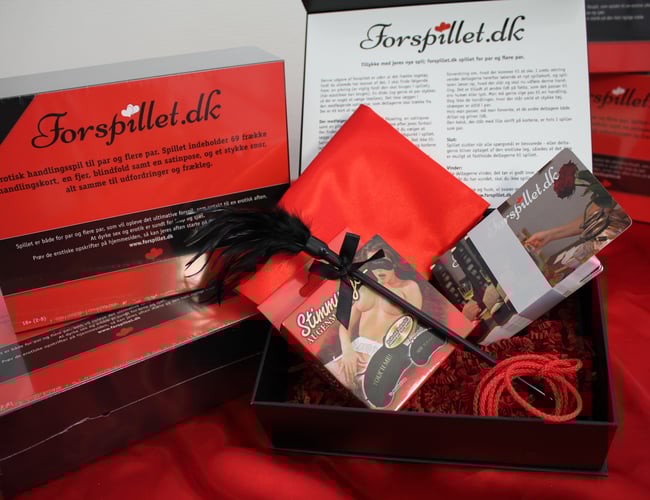 Webshop erotisk spil  - Erotisk handlings spil på Dansk og Dansk produceret.