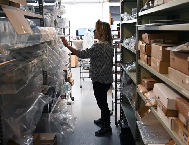 Hvidevaredele.dk - salg af reservedele til hårde hvidevarer - Omsætning 2021: 2.712.427 kr. 