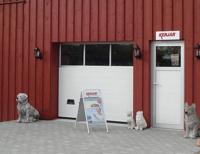 Kenjan.dk - Dansk kvalitets varemærke indenfor hundeudstyr - Overskud: 690.000 DKK - Dækningsbidrag: 1.1 mio kr