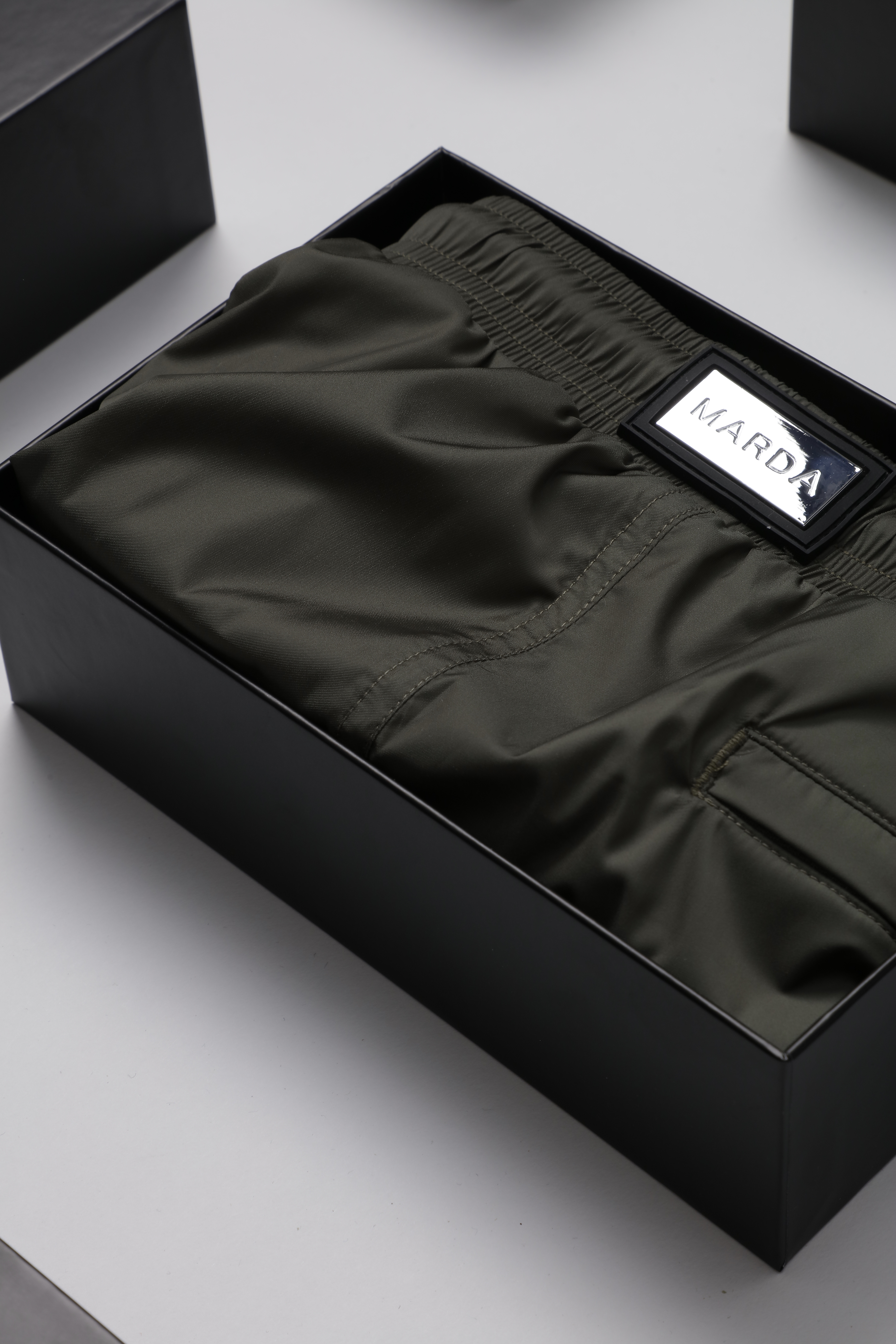 MARDA SWIMWEAR - Omsætning 2021 : 1,2 Millioner kr. - i medier som GQ, FORBES, BØRSEN, EUROMAN