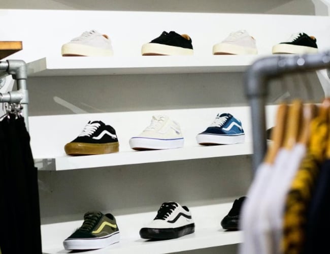 Tøjbutik med Streetwear og skate - Stort potentiale - Bruttofortjeneste: 453.886 DKK