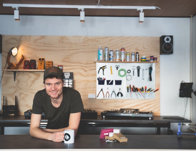 Salg, service og reparation af DJ udstyr 