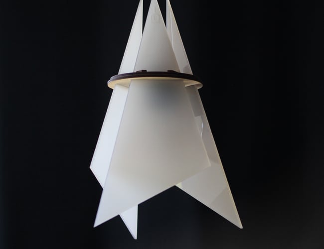 Design- og produktionsvirksomhed af lamper med egenproduktion i Danmark