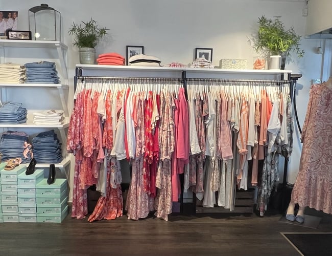 Tøjbutikken ´Pistache´ i Rungsted Havn sælges