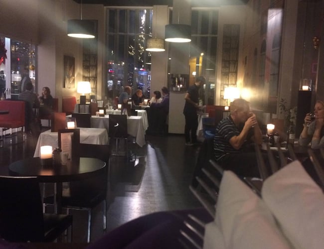 Cafe til salg i indkøbscenter 