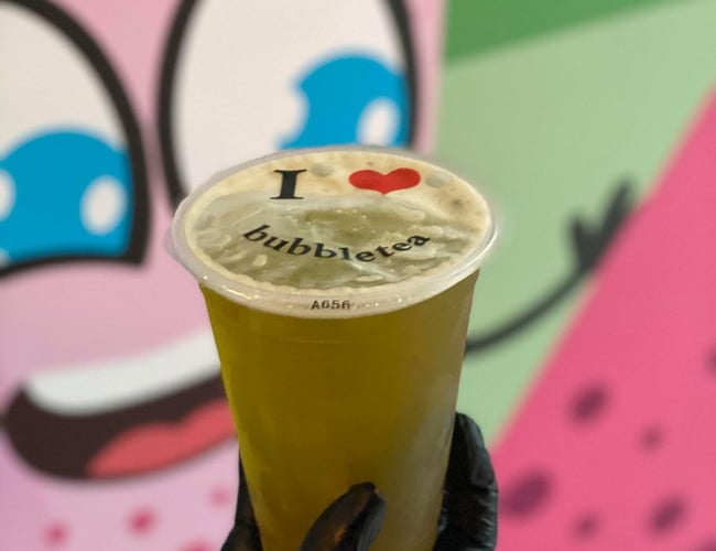 Bubble Tea og Donuts sælges i hjertet af Vejle - Omsætning 2021: 1.500.000 kr. - Årlig løn før skat: 358.000 kr.