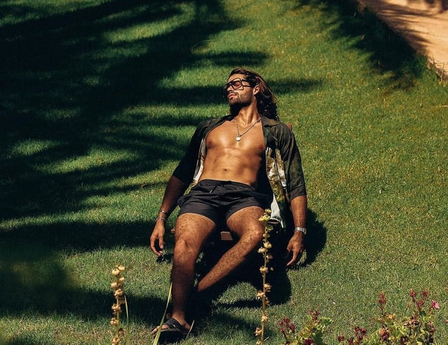 MARDA SWIMWEAR - Omsætning 2021 : 1,2 Millioner kr. - i medier som GQ, FORBES, BØRSEN, EUROMAN