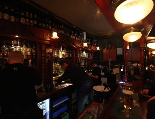 Velrenomeret Pub sælges