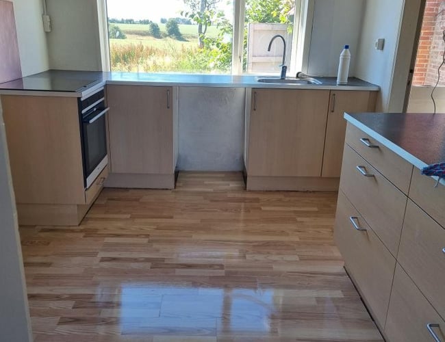 Ejendomsselskab til salg, 2 år gammelt med 7 ejendomme. - Månedlige lejeindtægter ca. 40.000 kr. 