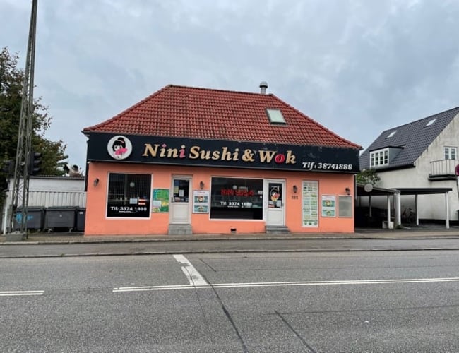 Restaurant til salg - take away med plads til spisende gæster og gode parkeringsforhold i Vanløse.  