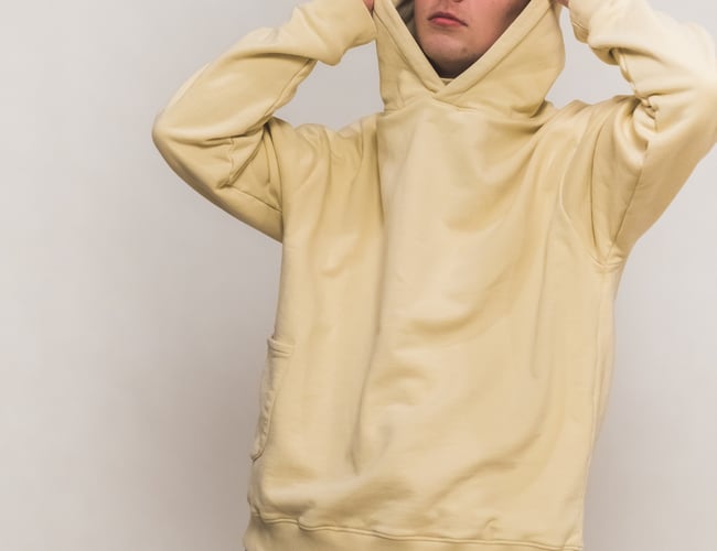 *NY PRIS: Vækst-klart tøj brand med fokus på bæredygtighed.