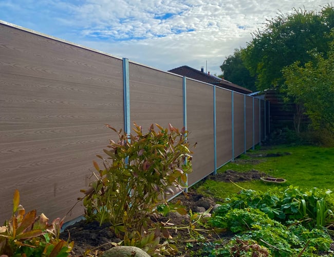 Komposit hegns firma. 