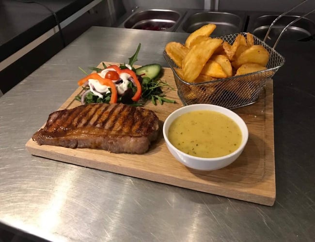 Bunsons burger - Velplaceret burger & steakhouse sælges nu i Hadsund. 