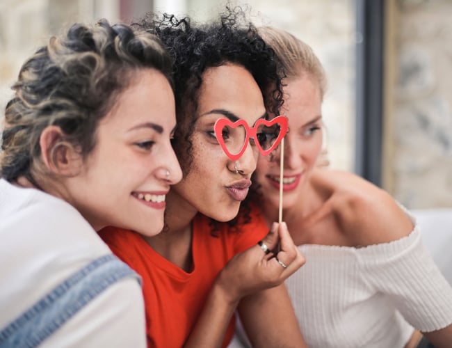 AUKTION INDTIL 15/2 OVER FESTORAMA.DK & ABEFEST.NET - Samlet omsætning i 2018 = 1.176.020 DKK