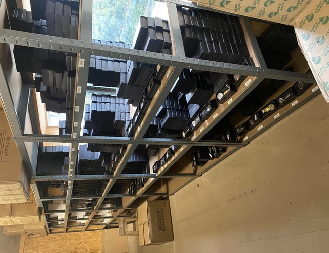 Webshop med herre armbåndsure, VIGA trælegetøj og gadget - Omsætning i 2021 på 700.000 kr.