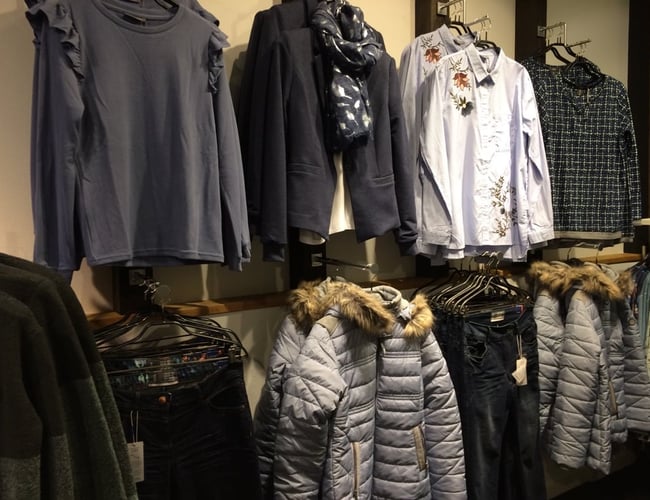 Nøglefærdig tøj butik på gågade i Kolding  - 1.5 mio DKK i omsætning