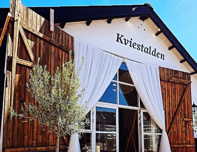 Drømmetyl - Webshop med udlejning af pynt til bryllup - Omsætning 2021: 1.000.000 kr.