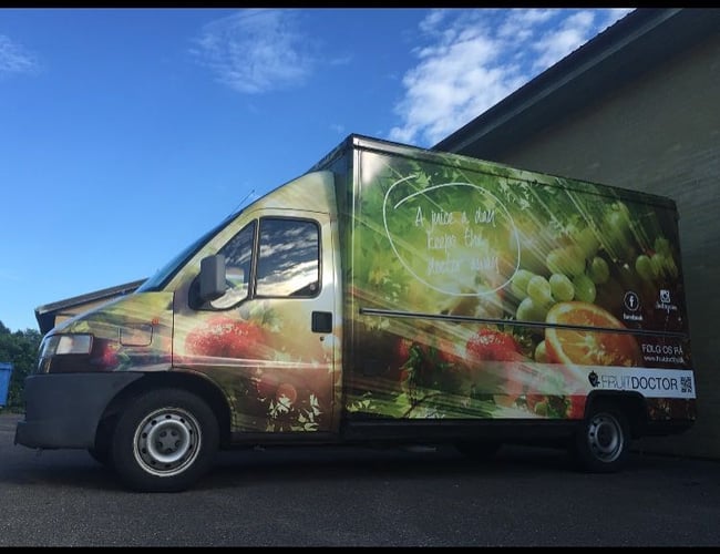 Velholdt og fødevaregodkendt Food Truck til salg. 