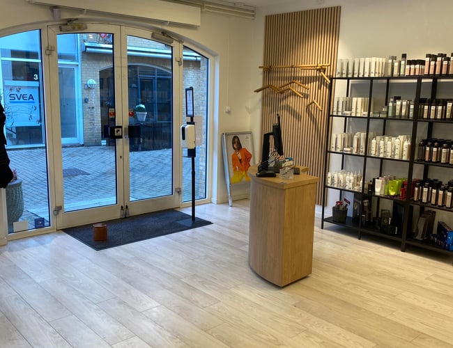 Frisørsalon i Allerød/Lillerød til salg - med altid gode bookede lister