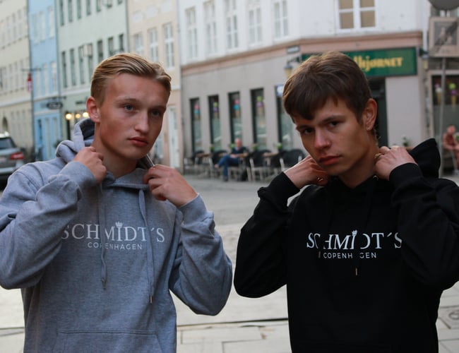 schmidtscopenhagen.com - Webshop med kvalitetstøj til unge - Stor kendskabsgrad