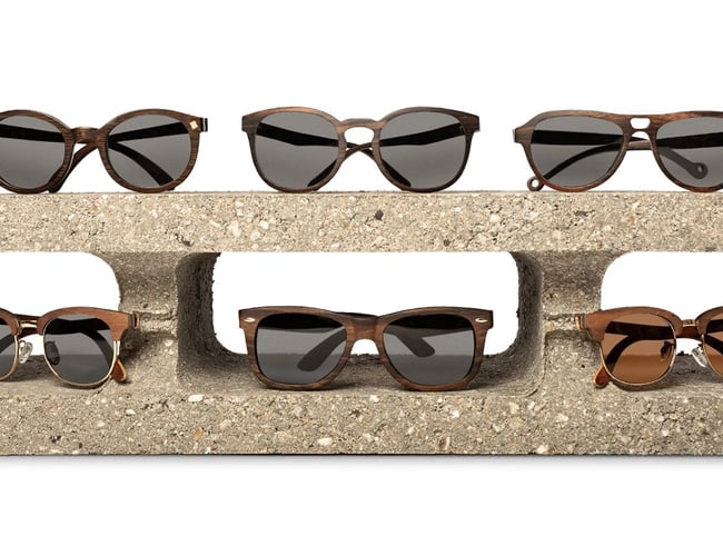 Nystartet Webshop med design solbriller i træ 