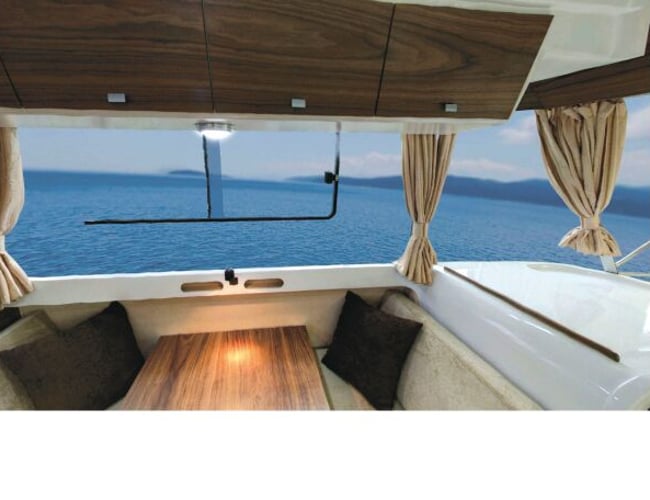 Unikt luksus bådudlejningsfirma med faste havnepladser