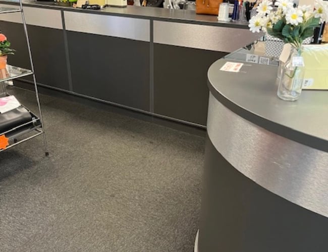 Fysisk Butik med Registreret Varemærke og Webshop sælges 