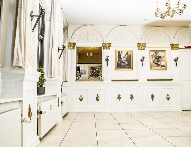 Sjældent udbudt hotel i Helsingør sælges - 37 værelser, restaurant, natklub m.m.