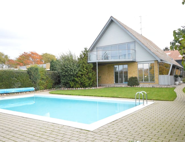 Veldrevet autoriseret VW Servicepartner og bilhandel på Fyn - Budgetteret overskud i 2017 på +500.000 efter løn til indehaver 