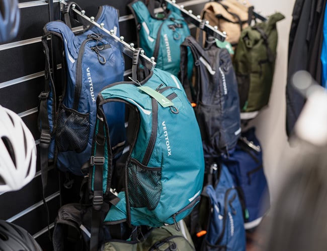 Sjældent udbudt: Kendt og etableret dansk cykeltøjs og -tilbehørsmærke 